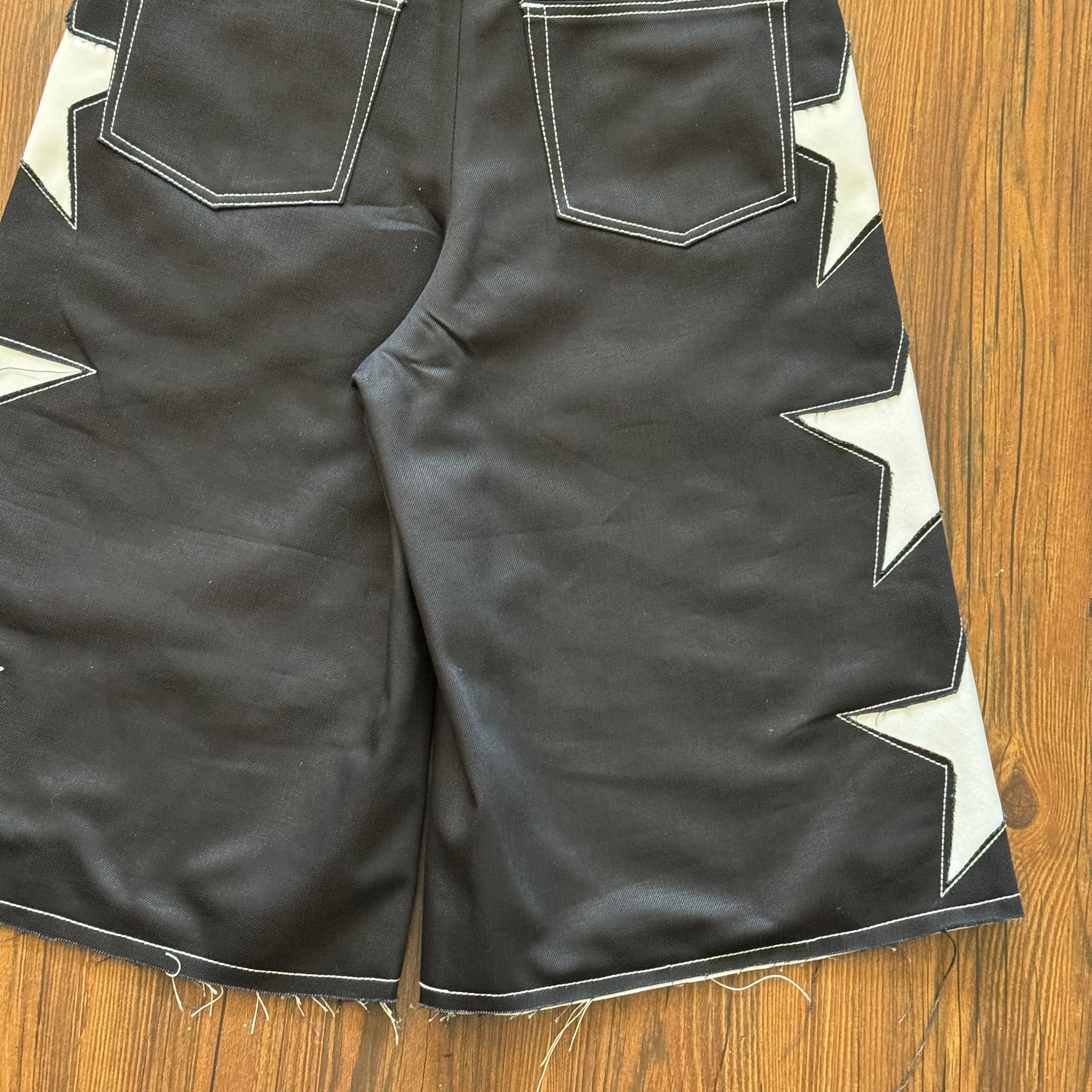 "Stars On This Side" Black Shorts (Size 34)