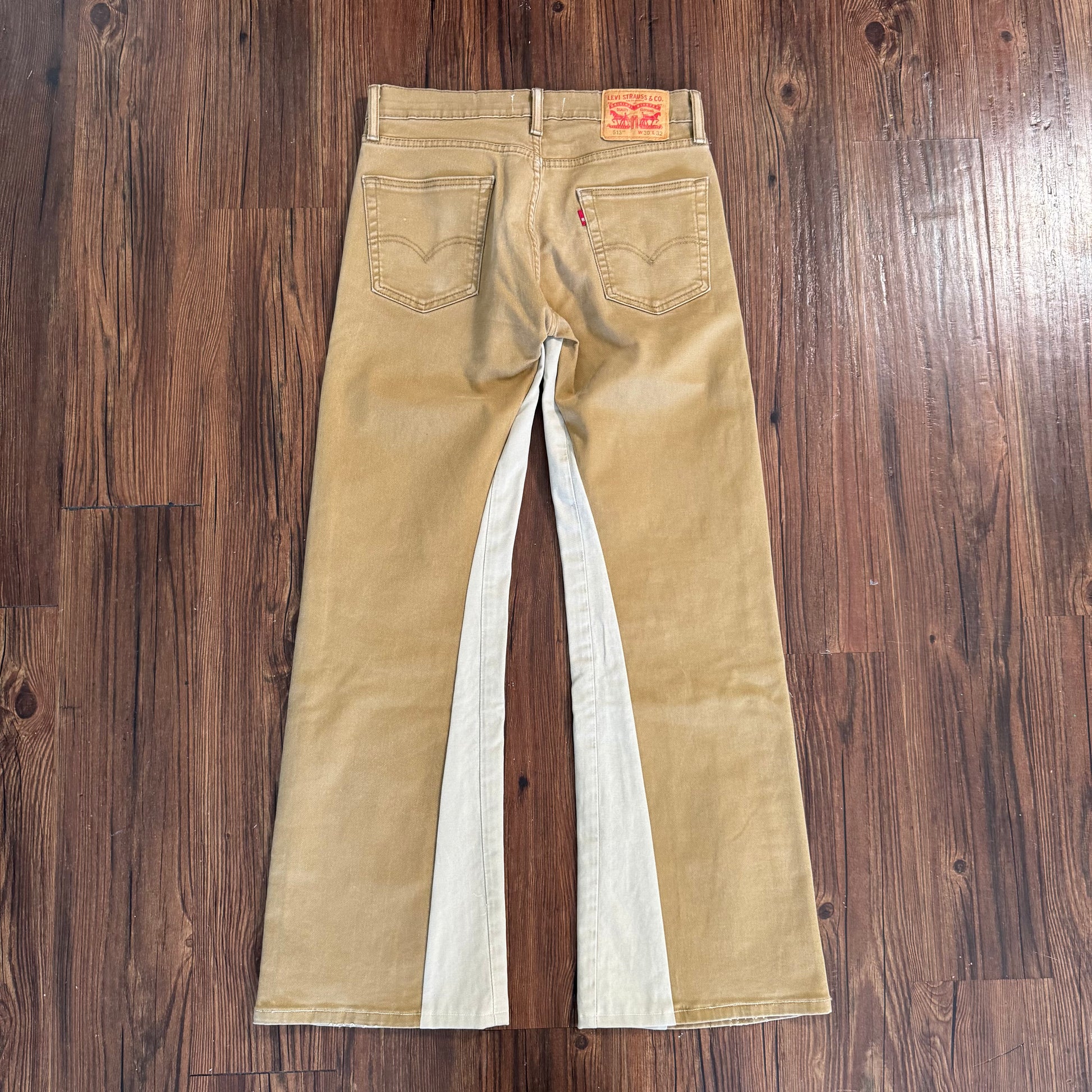 Levi's Khaki Star Knee Jeans