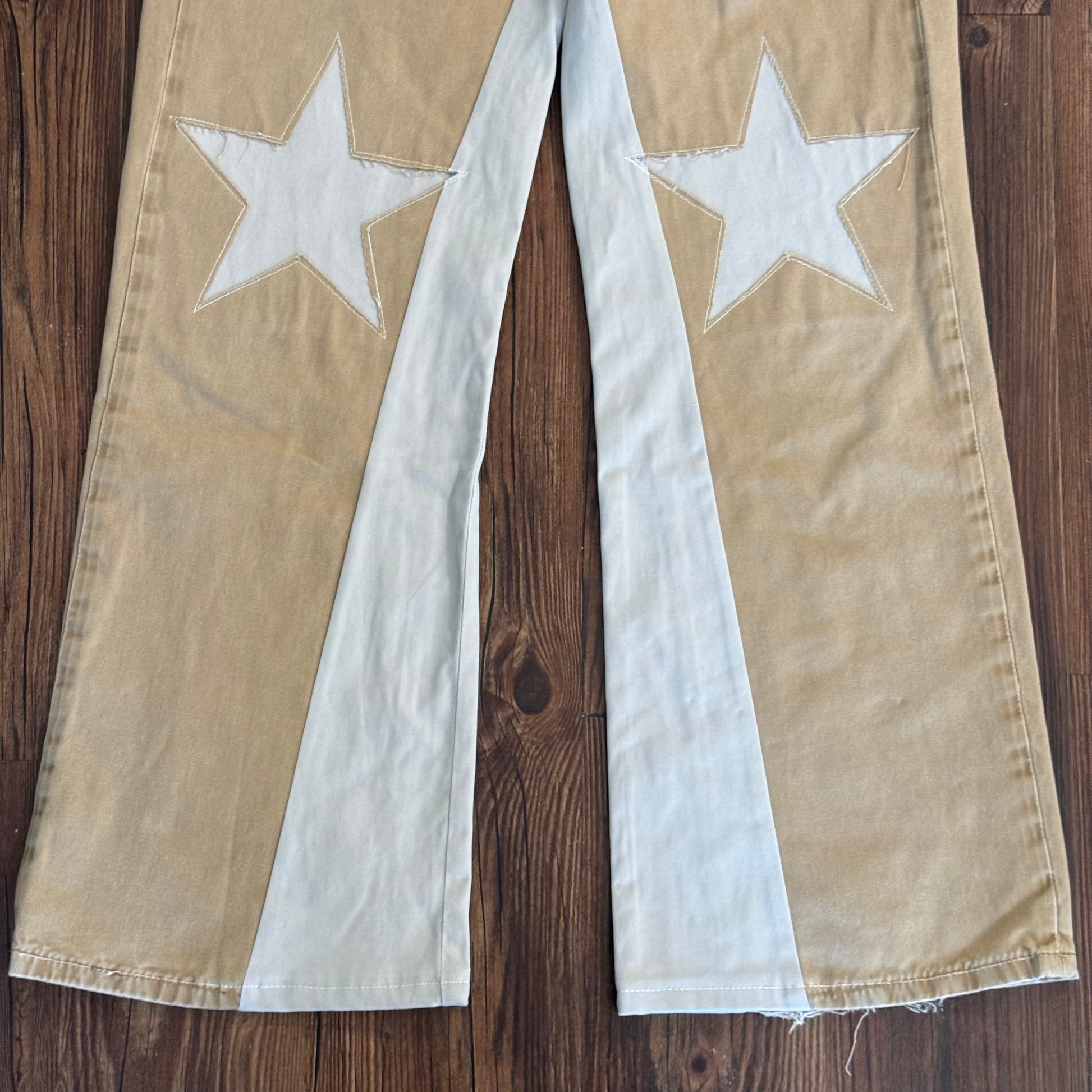 Levi's Khaki Star Knee Pants