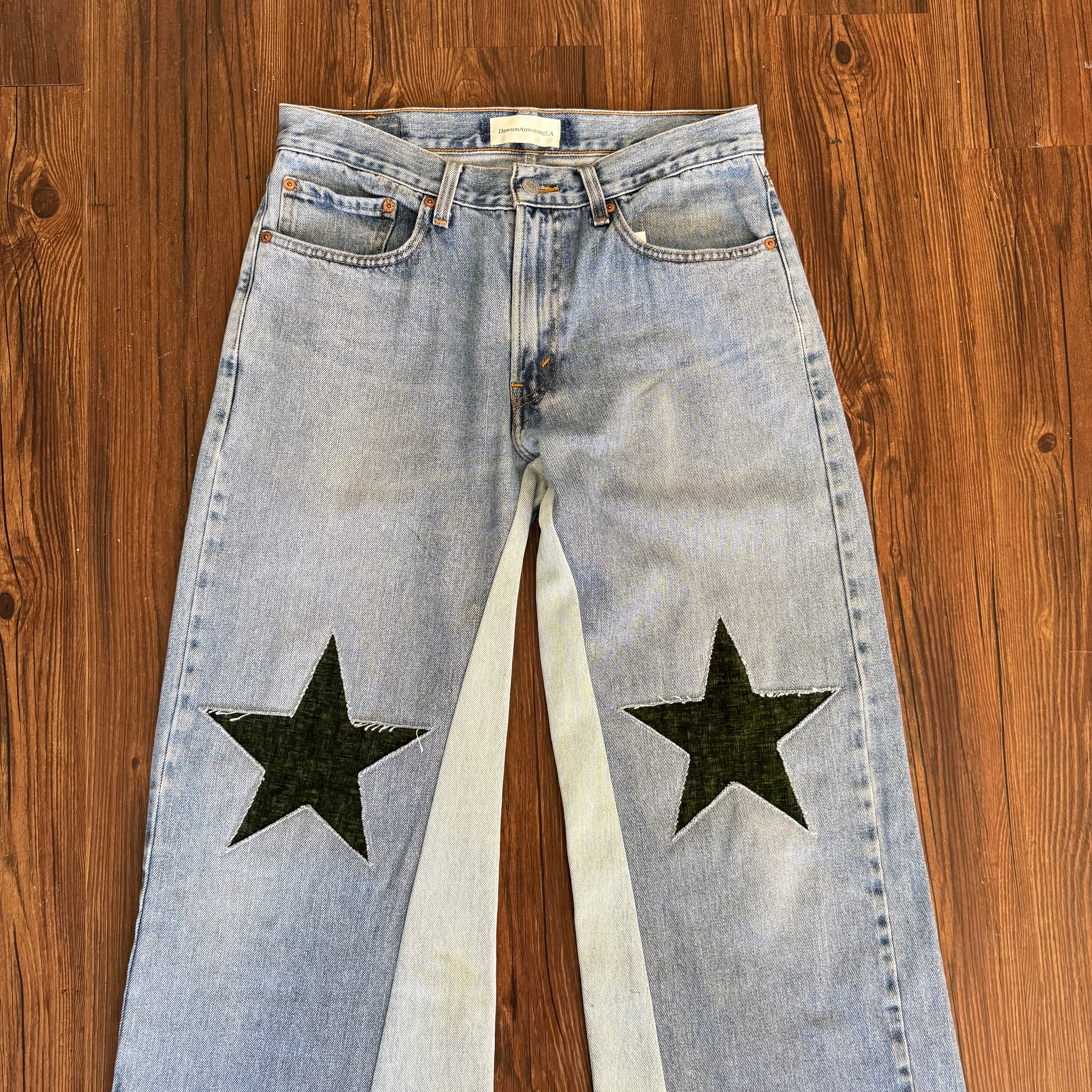 Light Wash Green Star Knee Jeans