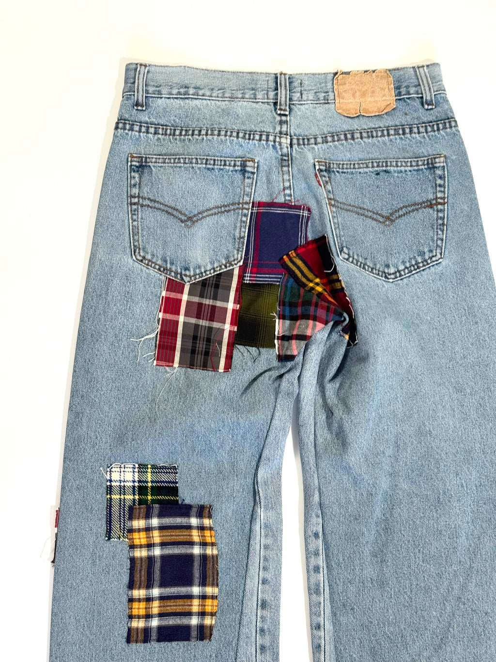 Light Wash Plaid Patchwork Jeans (Size 32)